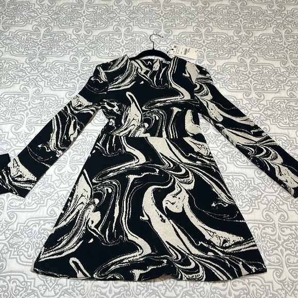 LAST CHANCE Zara knit dress - Picture 9 of 11